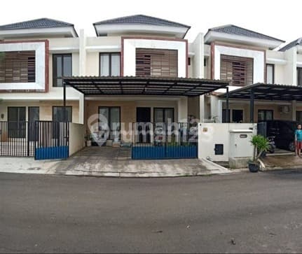 Dijual Rumah Metland