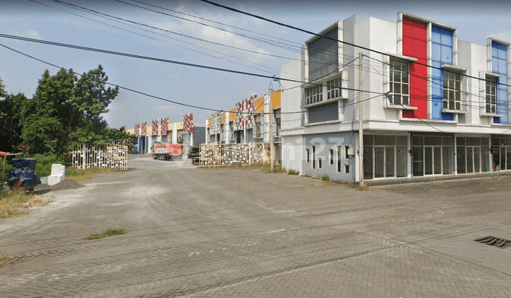 Gudang Siap Pakai di Pergudangan City 9 Balongbendo