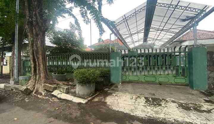 Rumah Komersial Pusat Kota Jl. Slamet Surabaya
