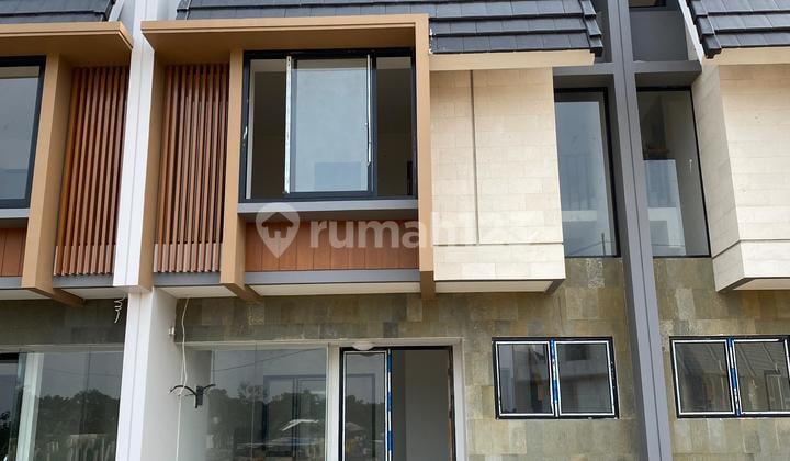 Rumah Murah 2 Lantai Siap Huni Lokasi Strategis Nyaman Dan Damai