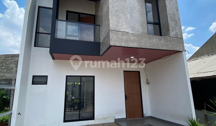 Rumah 2 Lantai 3kt 2km Dekat Kantor Walikota Tangsel