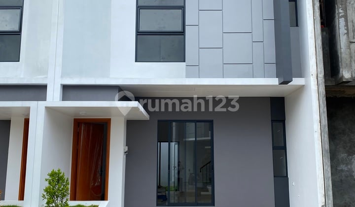 Rumah 2 Lantai Siap Huni 3Kt 3Km Dekat St Sudimara