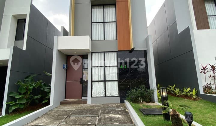 Rumah 2 Lantai Siap Huni Dekat Stasiun Cisauk Dan Tol