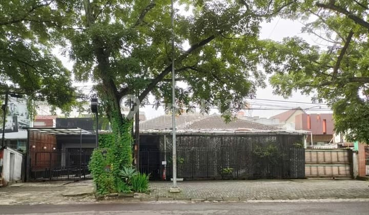 Rumah Komersil Cocok Buat Usaha kantor di Mainroad Lodaya Bandung