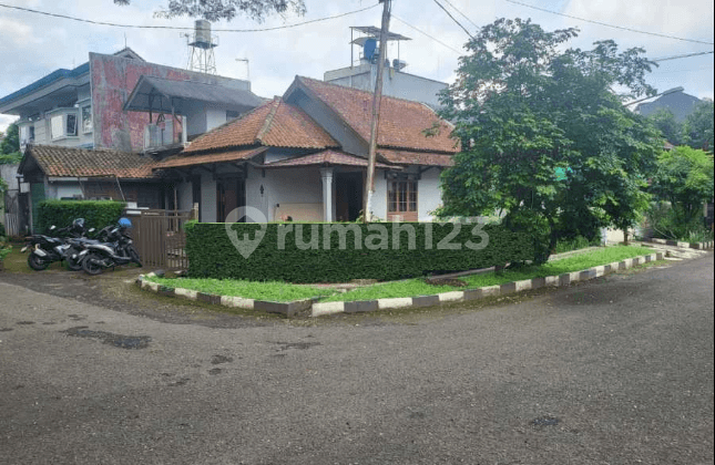 Rumah Hook Prime Location Potensi Tinggi Bisnis & Tempat Tinggal.