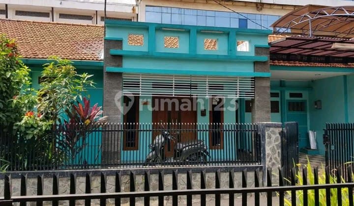 Ideal Home Near City Center, Ready-to-Occupy House at Sayap Lodaya Buah Batu