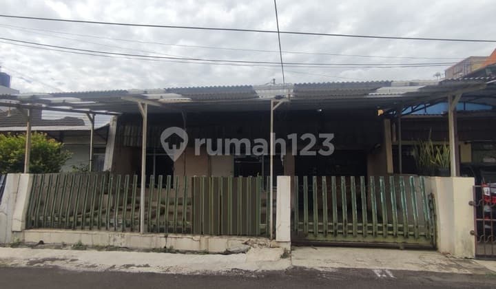 Rumah Murah Hitung Tanah, Lokasi Strategis Dekat Griya Arcamanik