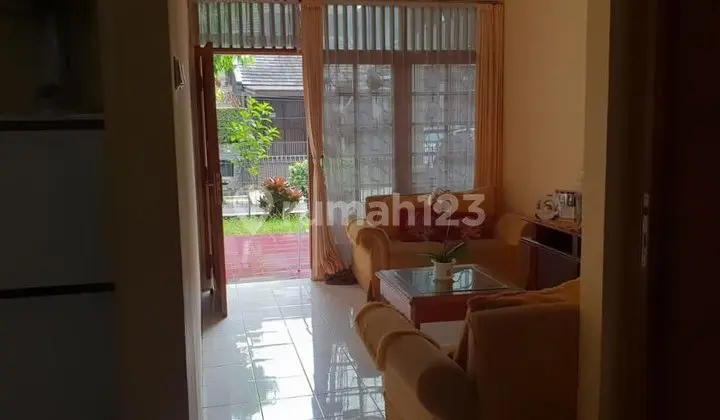 Murah ! Rumah Terawat Siap Huni Best Area di Cikutra Kota Bandung