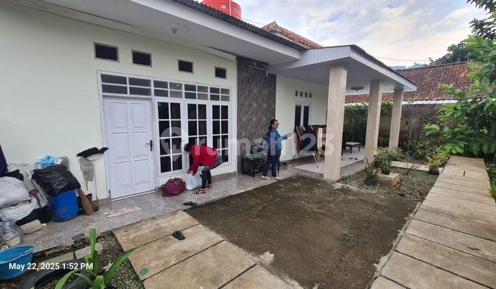 Rumah Bagus siap huni bisa untuk kost lokasi strategis dekat lapangan tembak dekat Unjani Cimahi