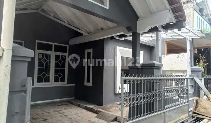 Rumah Strategis Dekat Kemana2 Lingkungan Enak di Kota Cimahi