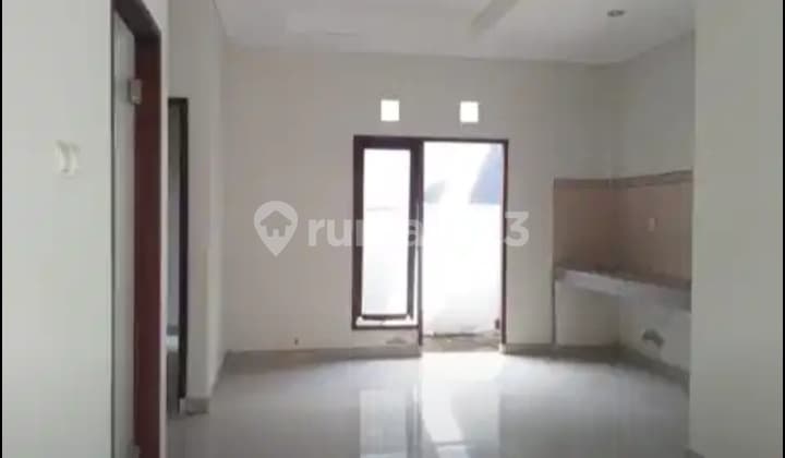 Modern Fully Furnished House in Strategic Area of Tabanan City Center