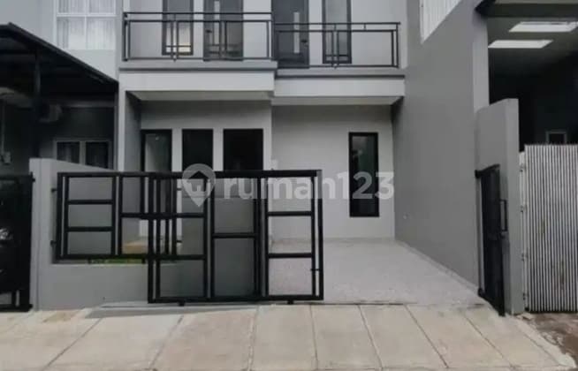 Rumah Cantik Sia Huni Strategis di B S D