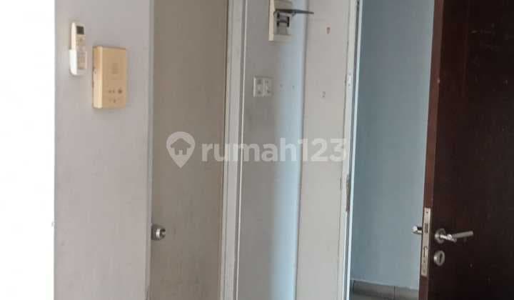 Apartemen Studio Metropolis Surabaya View Kolam (Ln)