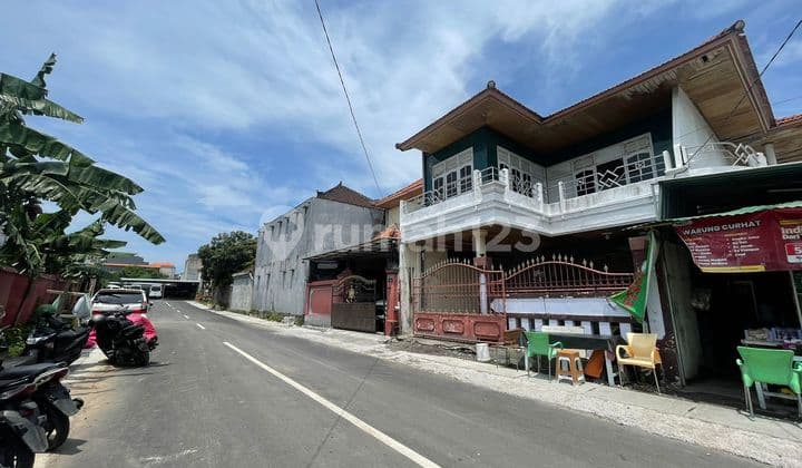 Price Drop! Strategic 7-Bedroom House in Kuta Db