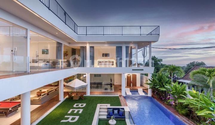 For Sale 5 Bedrooms Luxury Villa Kutuh Nusa Dua Db