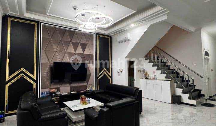 Dijual Rmh Minimalis bagus Full Marmer di Angke Jaya