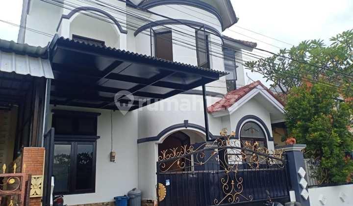 Dijual Rumah 2 Lantai Full Furnish