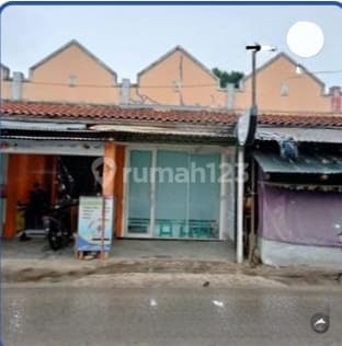 2 Ruko Srengseng Raya di Tempat Strategis