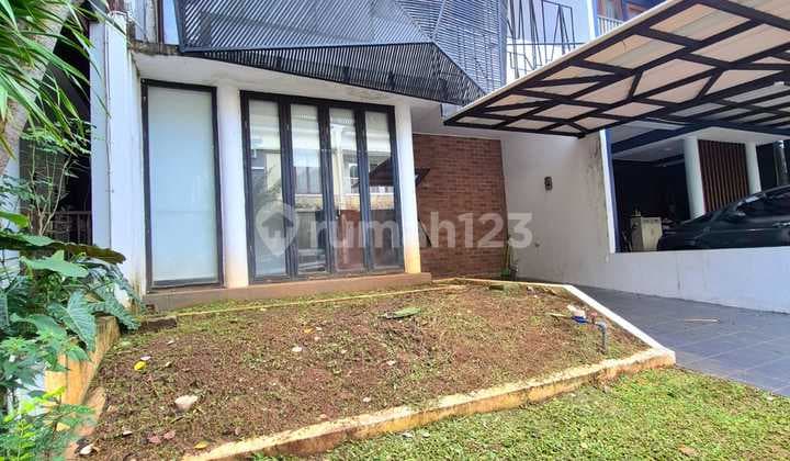 D Jual Rumah Siap Huni di Bintaro Sektor 9