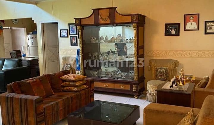 Di Jual Rumah di Bintaro Sektor 7