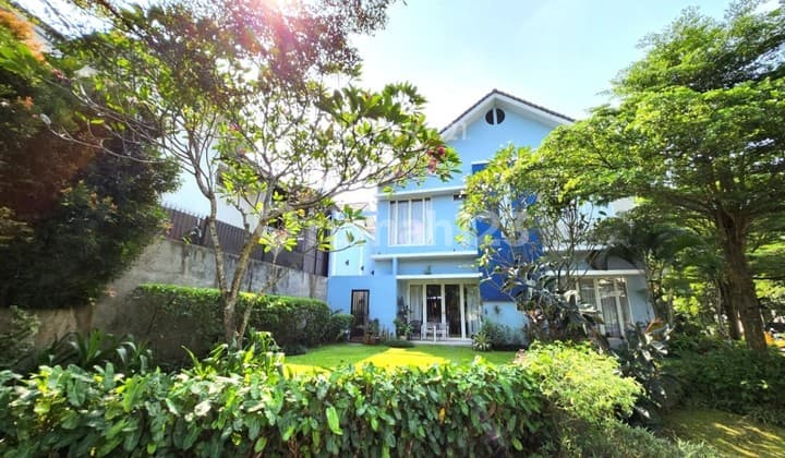 Spacious Neat House Ready to Occupy Hook Position at Emerald 8074