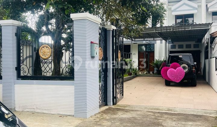 Rumah Semi Furnished Siap Huni Di Bcc Dekat Gerbang Utama