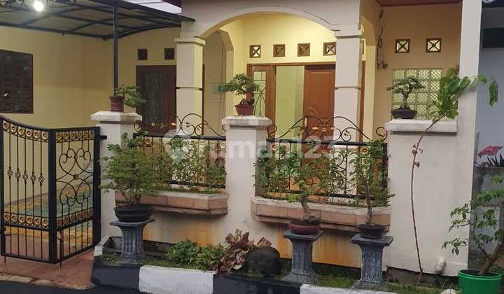 Rumah Siap Huni Dekat Stasiun Di Taman Yasmin
