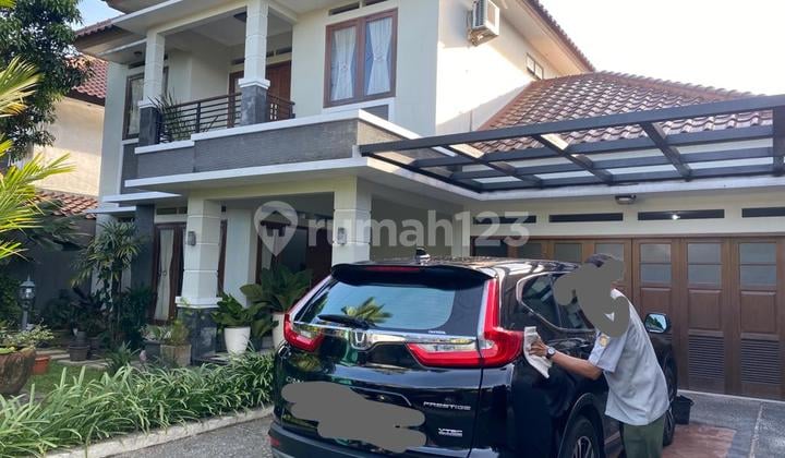Beautiful House in Taman Yasmin Housing Sector 6 Near the Station