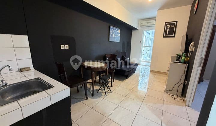 Springlake Apartemen 2Br Summarecon Bekasi Disewakan Semi Furnish Monocrome Siap Huni
