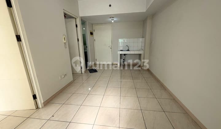 Springlake Apartments 3BR Summarecon Bekasi Vacant Ready for Occupancy