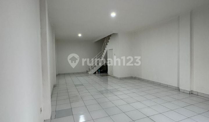 Ruko Sudah Renovasi Lokasi Strategis di Itc Kosambi