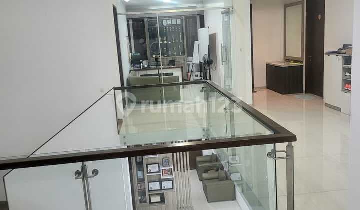 Rumah Cantik Minimalis Full Furnised di Mekar Wangi