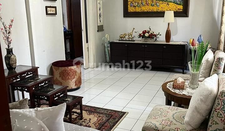 Rumah Nyaman Minimalis Lokasi di Ciateul