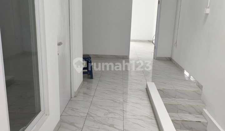 Ruko Lokasi Strategis di Mainroad Sayap Burangrang