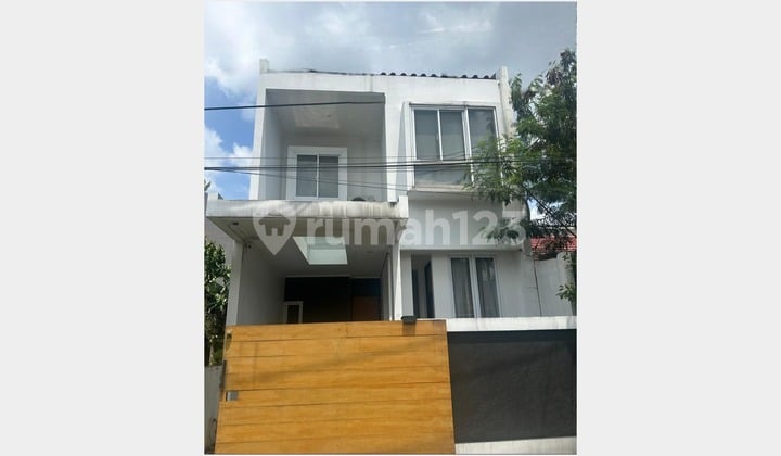 Dijual Rumah BSD Kencana Loka Full Furnished