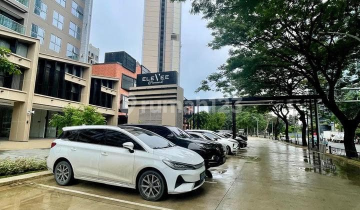 Disewakan Ruko Elevee 2 Lantai di Depan Kampus Ubm Alam Sutera
