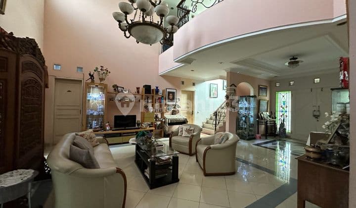 Dijual Rumah Bagus Strategis di BSD Puspitaloka