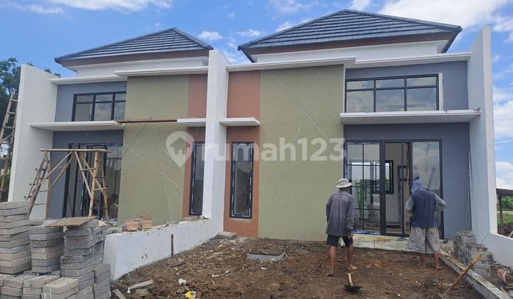 Grand North Cerme , Rumah.baru 1lt Nuansa Villa Di Cerme Gresik