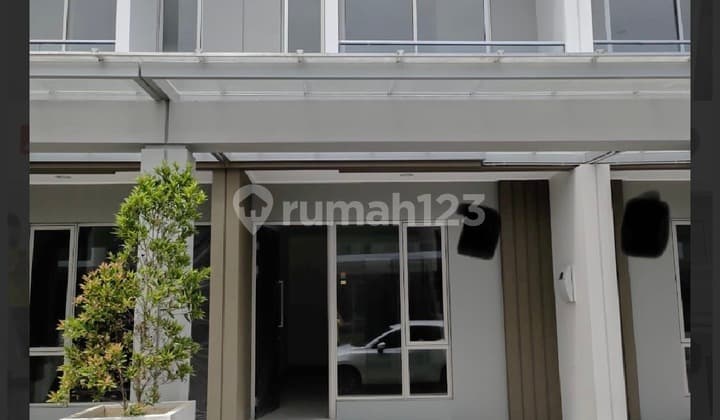 For Rent: PIK 2 House, Size 4x15, Rare Unit!