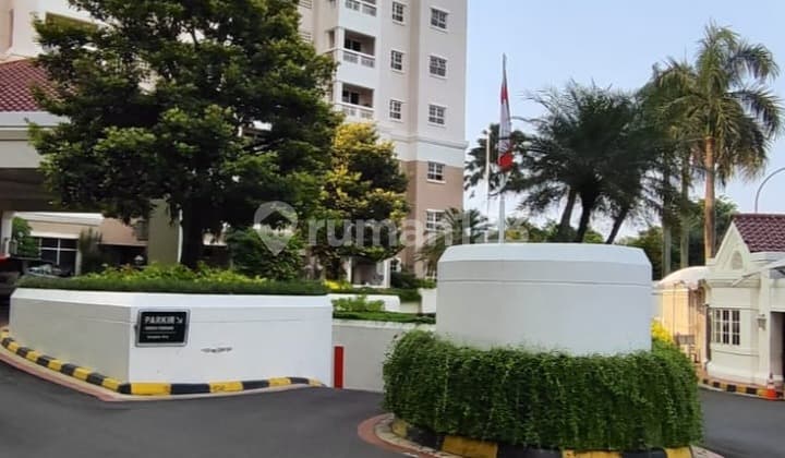 Sewa Penthouse Furnished di Apartemen Kedoya Elok Jakarta Barat