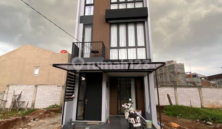 Sell New House Jagakarsa Price 1 M Close to Transportation