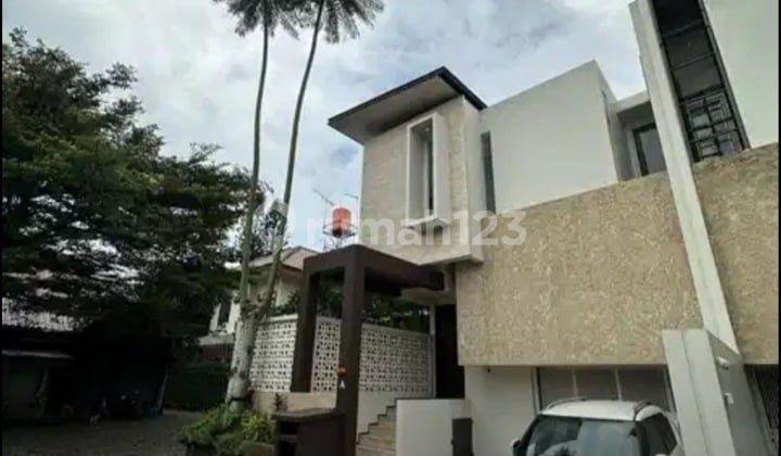 For Sale East-Facing Hook House in Pondok Labu