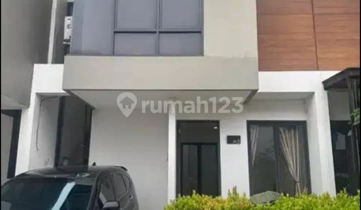 For Sale House Near Bintaro and Pondok Ranji Station