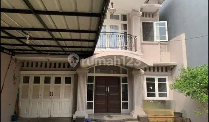 Quick Sale Ready-to-Live House Near Pondok Indah