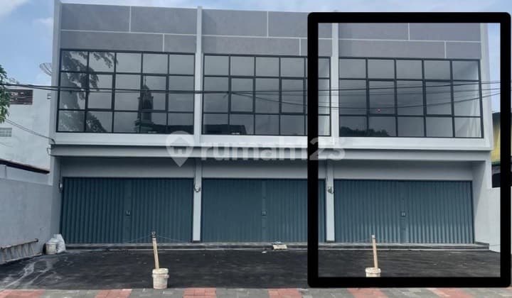 Disewakan Ruko Baru Hook Di Malaka Duren Sawit