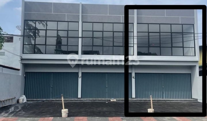 Disewakan Ruko Baru Hook Di Malaka Duren Sawit