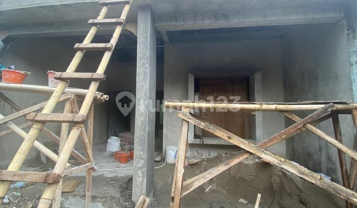 Di Jual Rumah di Sentul City Kabupaten Bogor Kondisi Bangunan Sedang di Renovasi/ Siap Isi