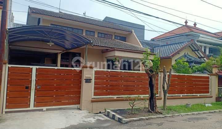 Rumah Sarono Jiwo Siap Huni, Tengah Kota Surabaya