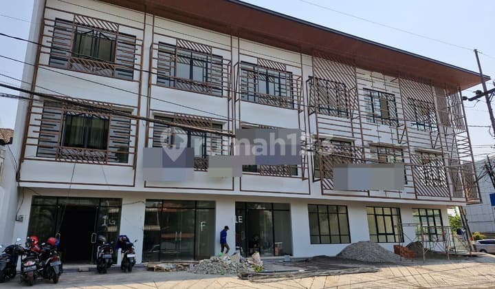 Ruko Kupang Baru, Ready 4 Unit Bangunan 3 Setengah Lantai