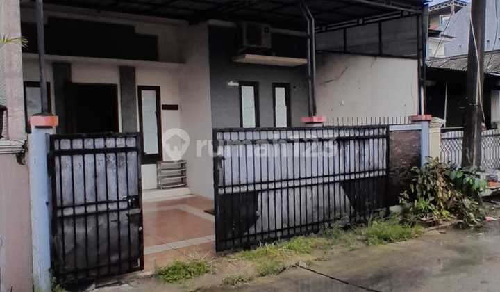 Rumah Nyaman Dijual/Disewa di Harapan Indah Bekasi - Lokasi Strategis